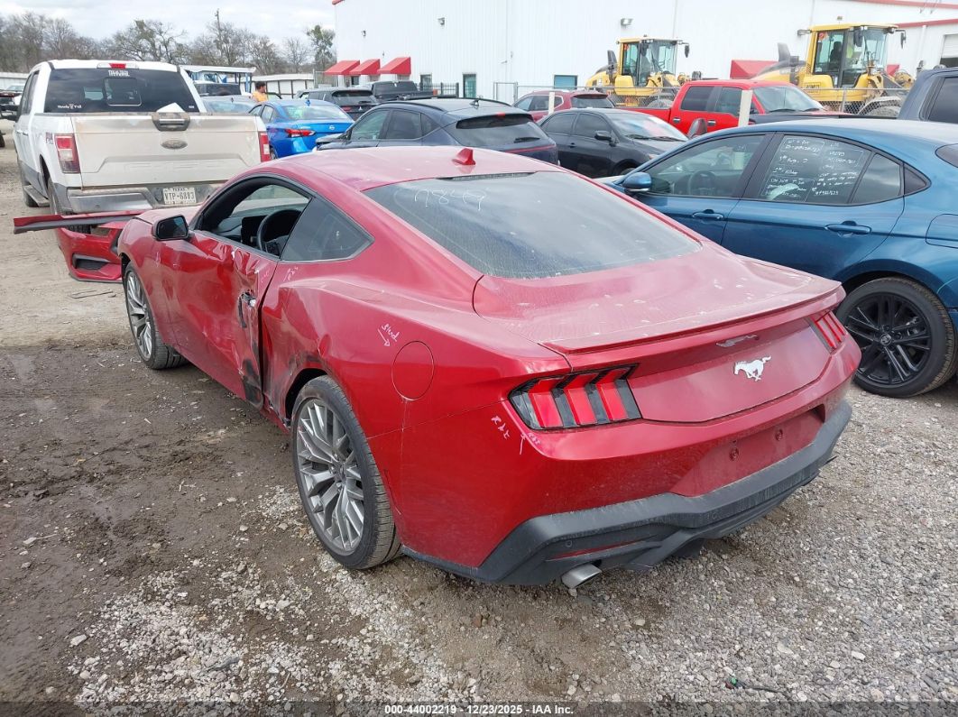 Ford Mustang 2024