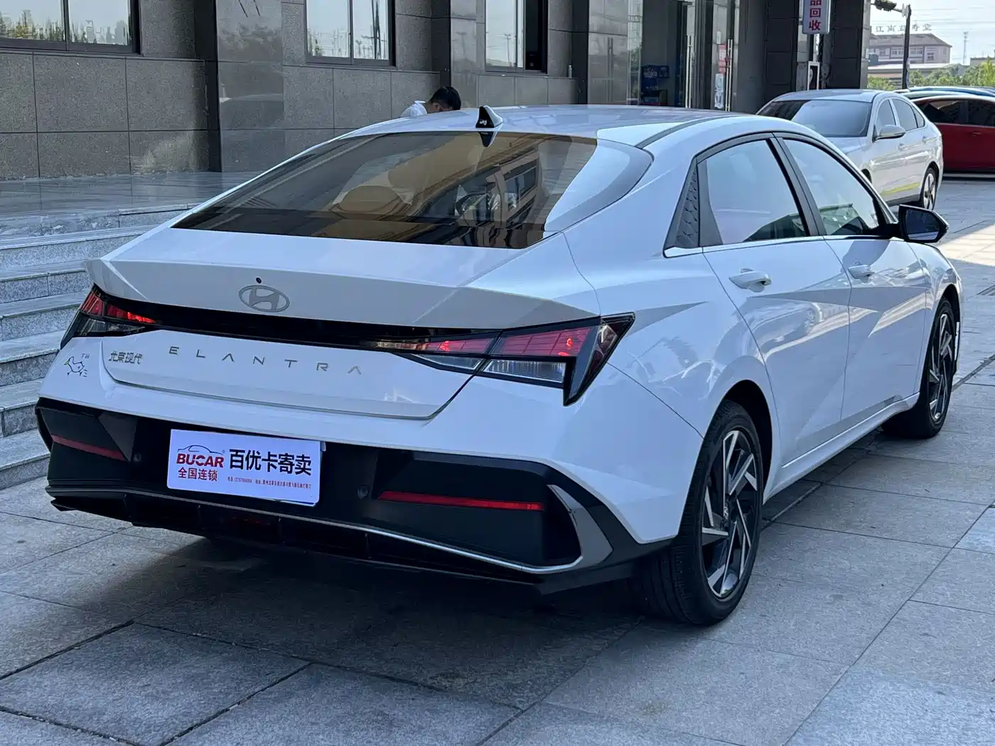 Hyundai Elantra 2025