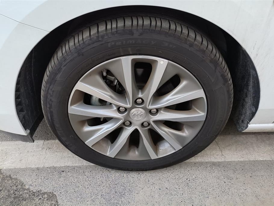 Buick GL6 2022