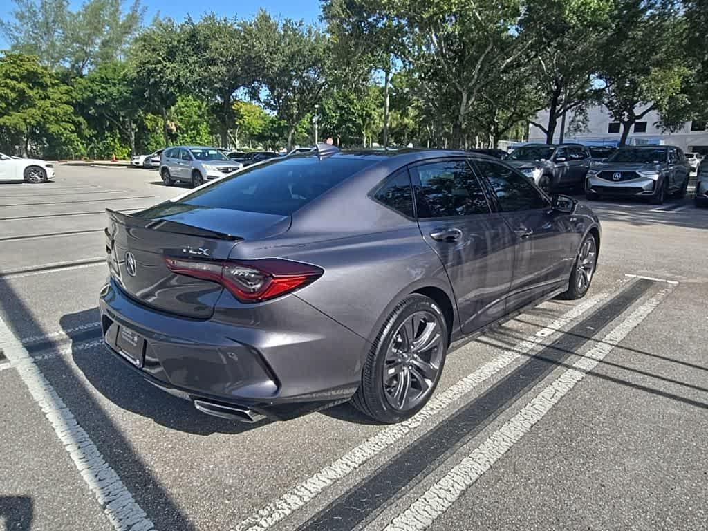 Acura TLX 2023