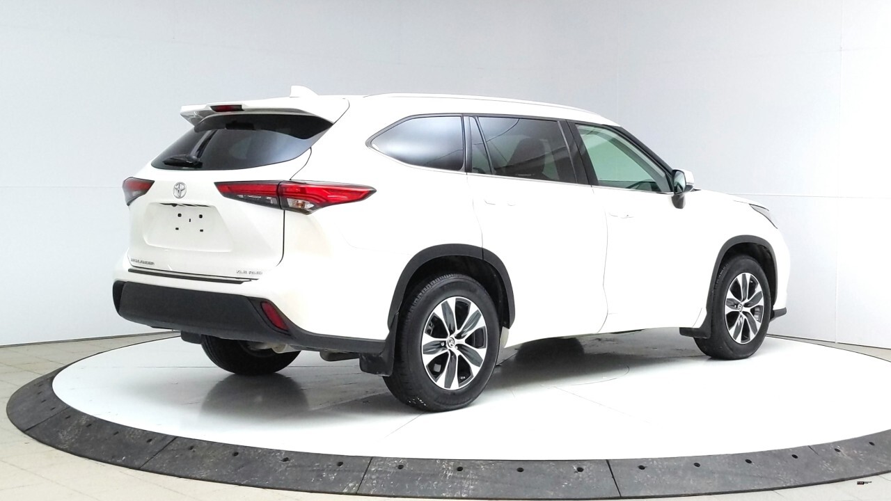 Toyota Highlander 2021