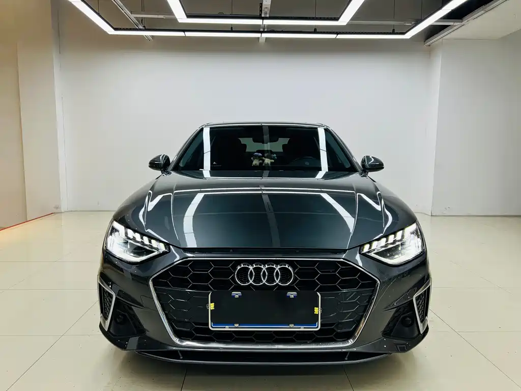 Audi A4 2024