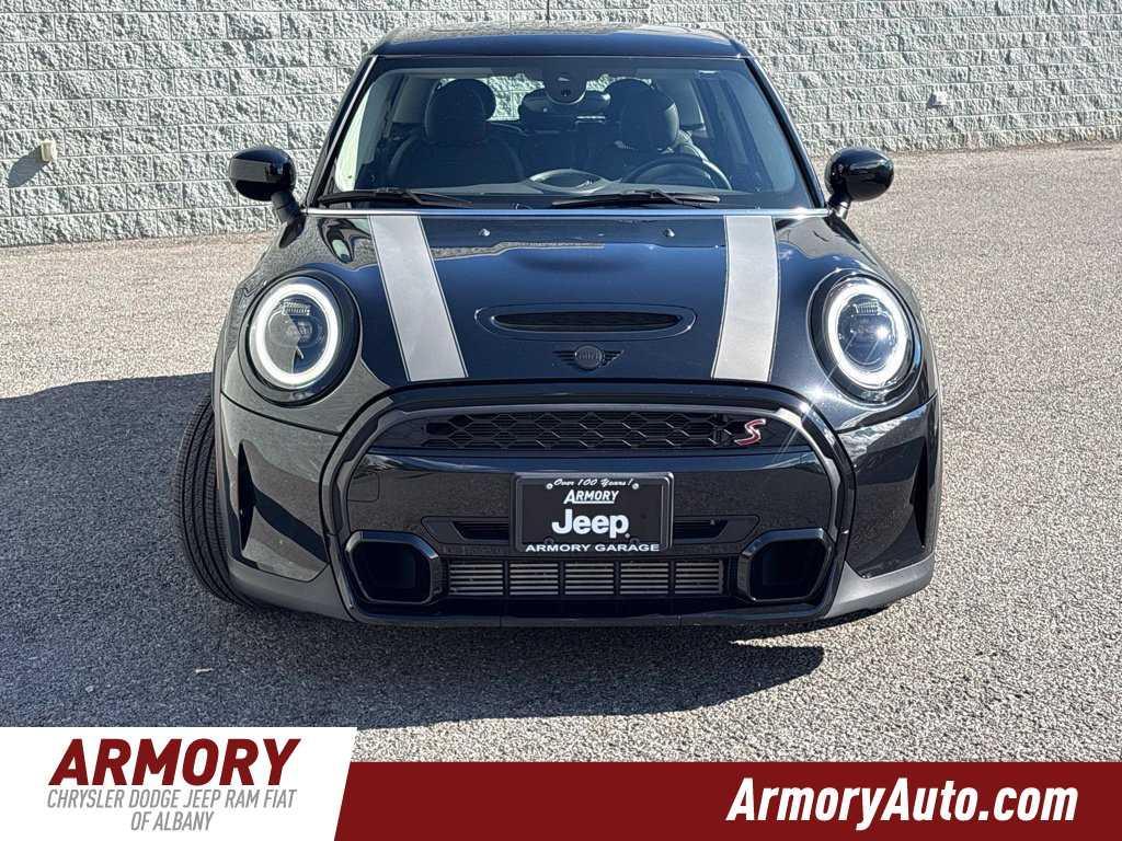 Mini Hardtop 2024