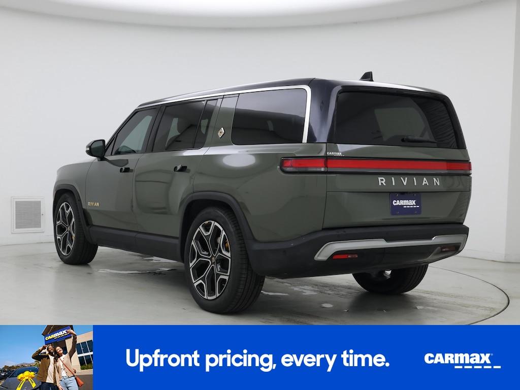 Rivian R1S 2022