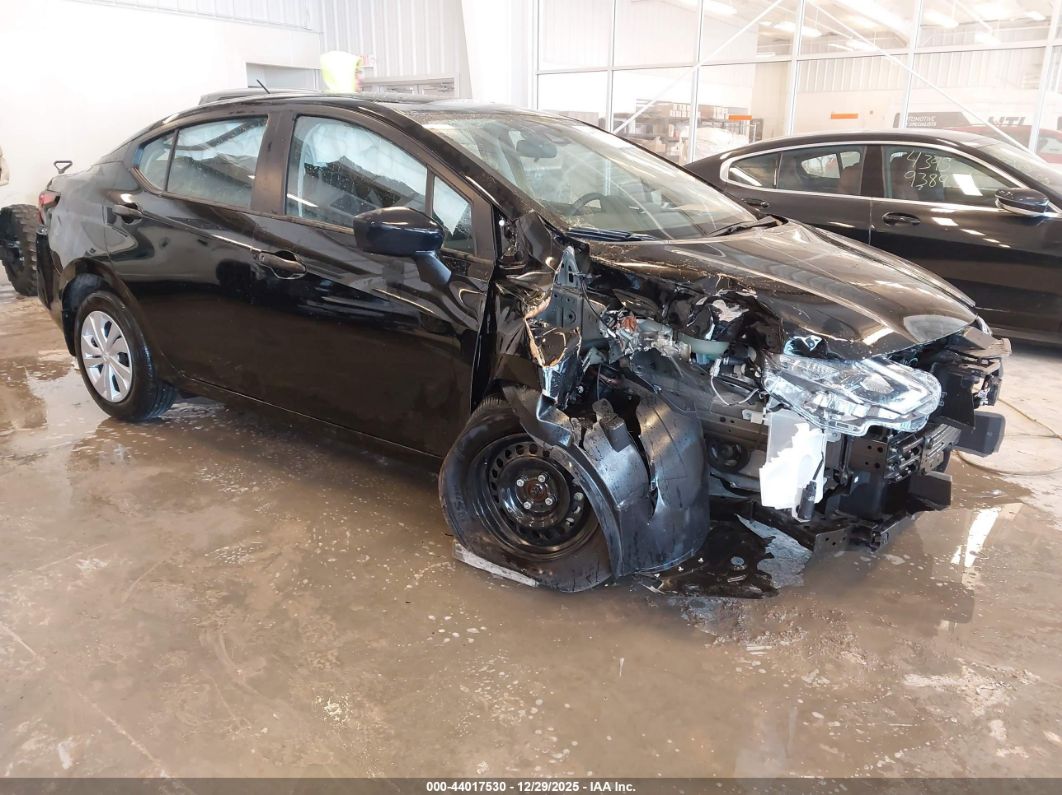 Nissan Versa 2025