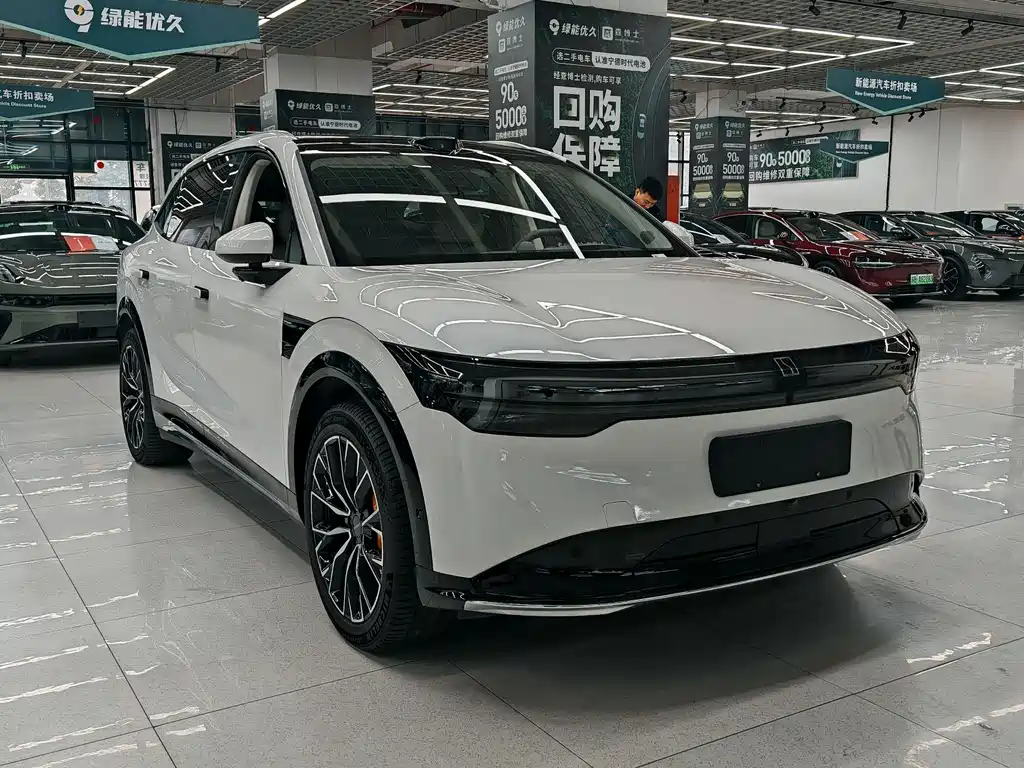 Zeekr 7X 2024