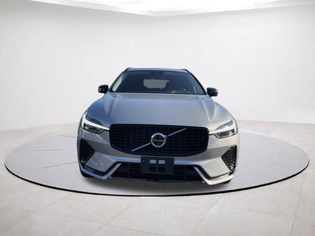 Volvo XC60 2025