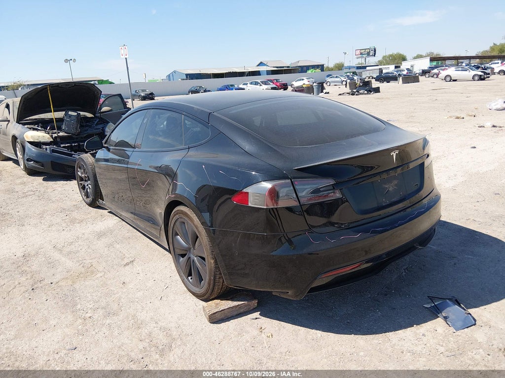 Tesla Model S 2021
