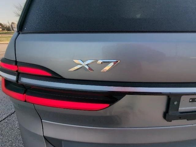 BMW X7 2024