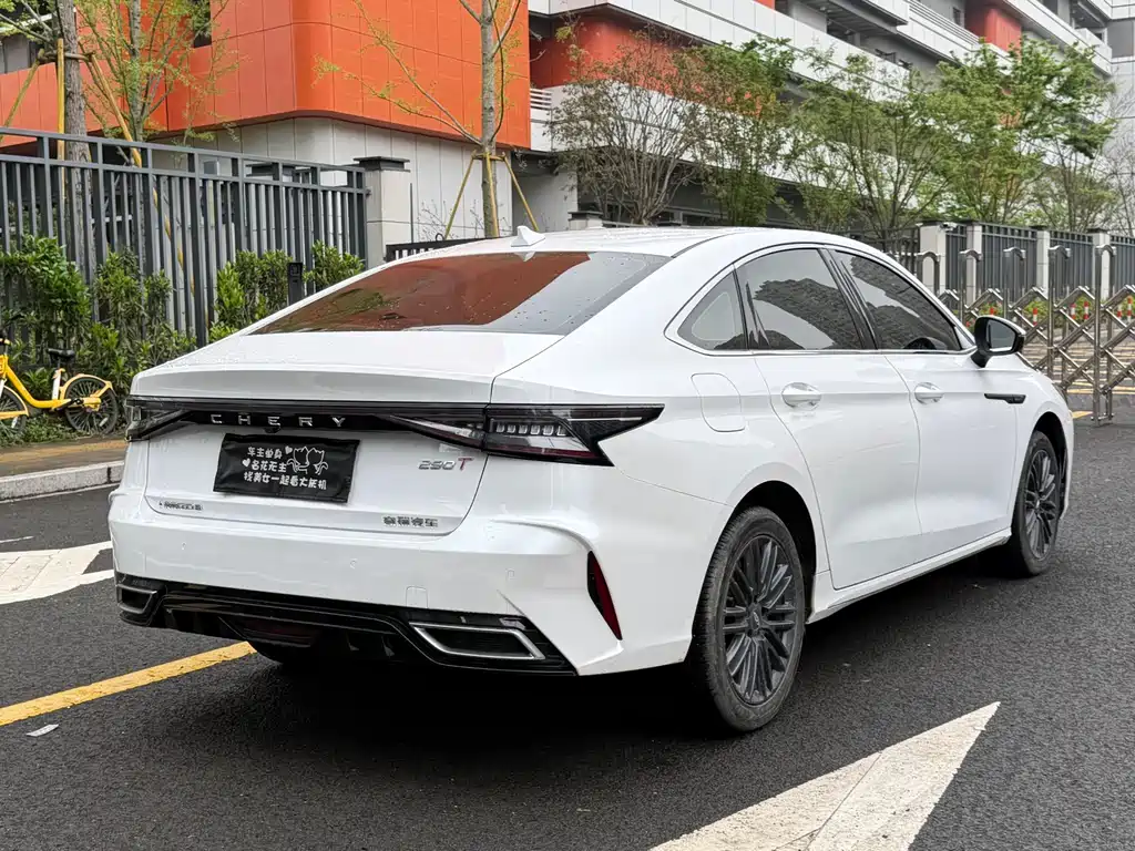 CHERY Arrizo 8 2024