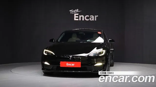 Tesla Model S 2023