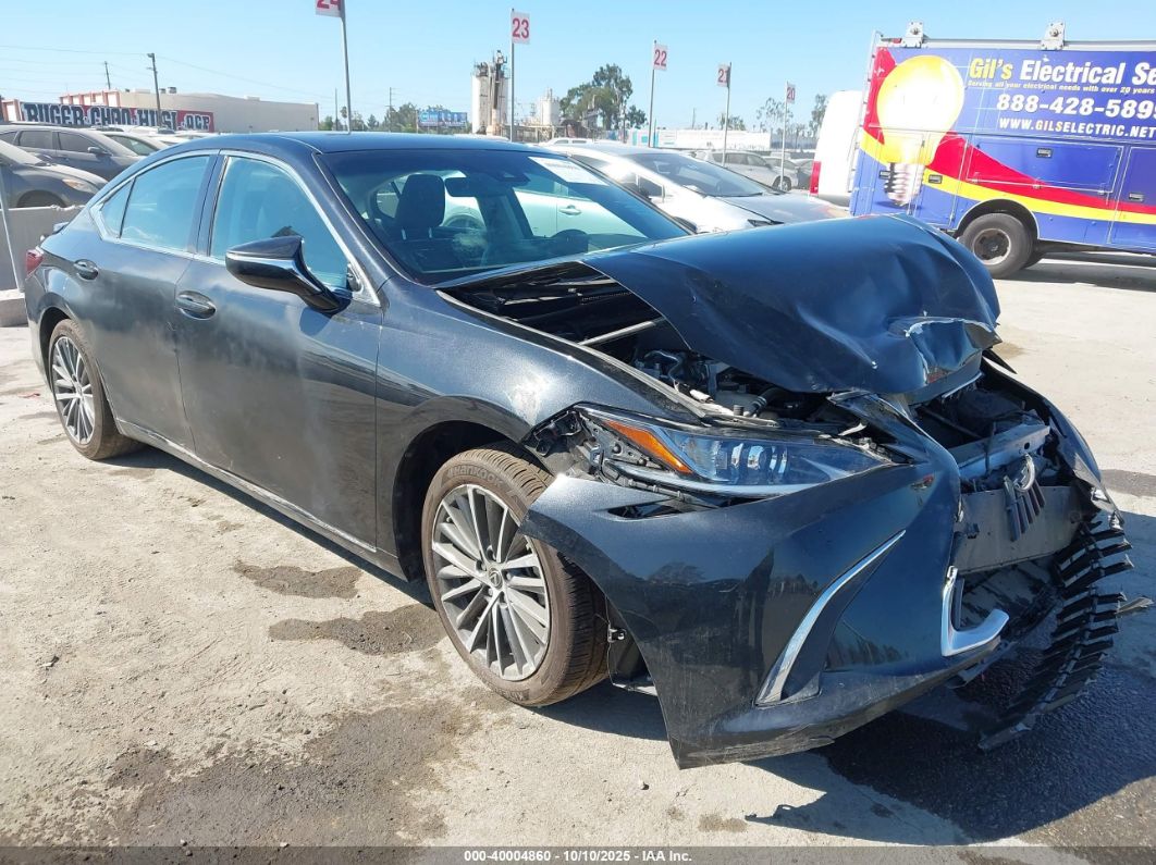 Lexus ES 2023