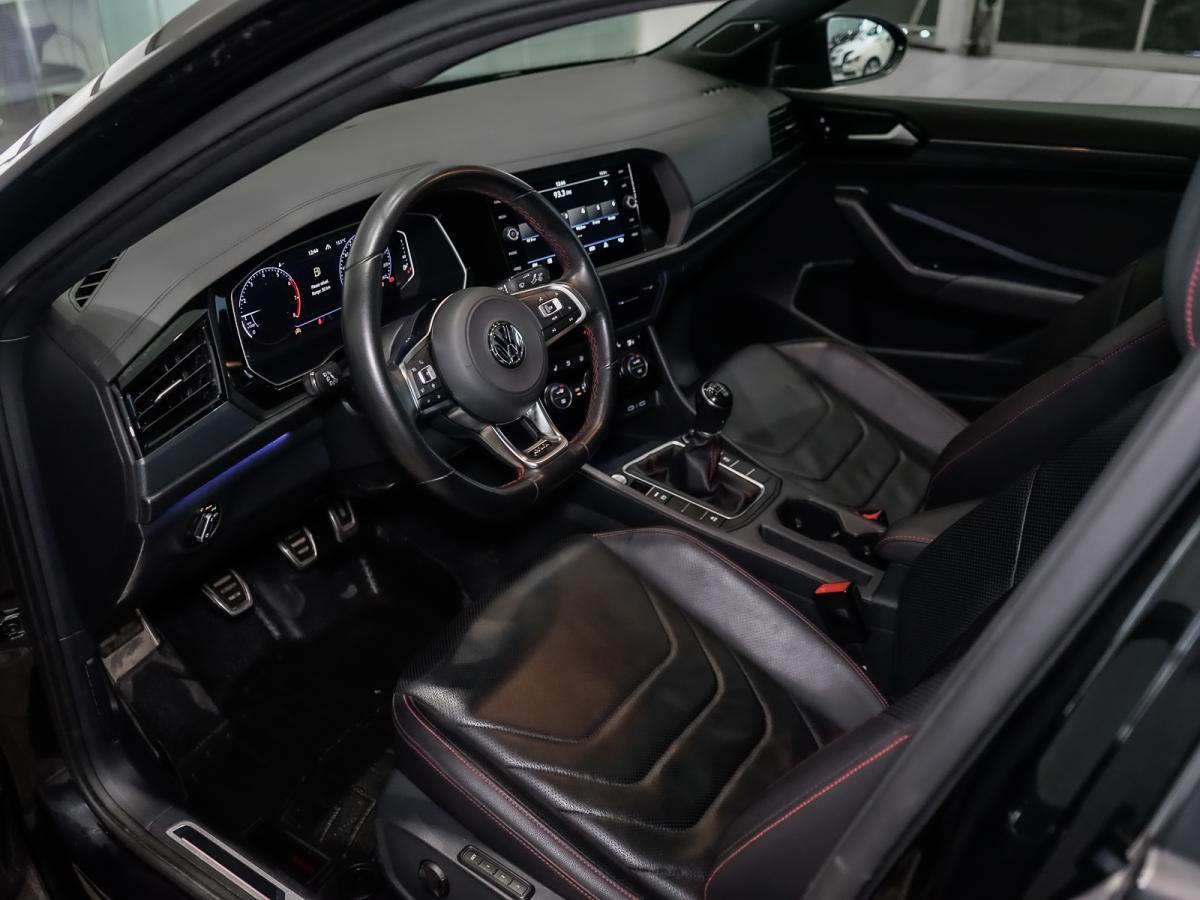 Volkswagen Jetta 2021