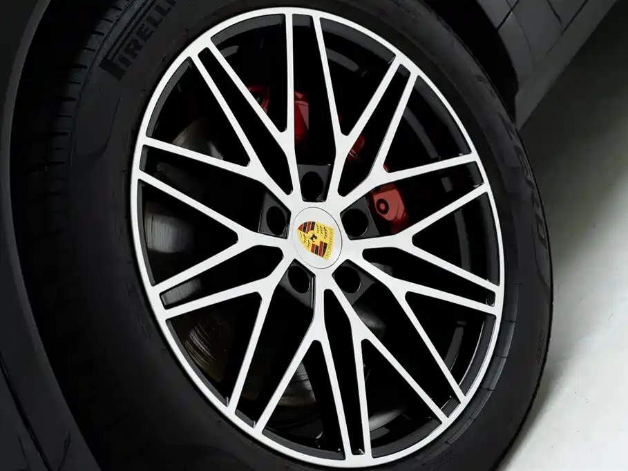 Porsche Cayenne 2024