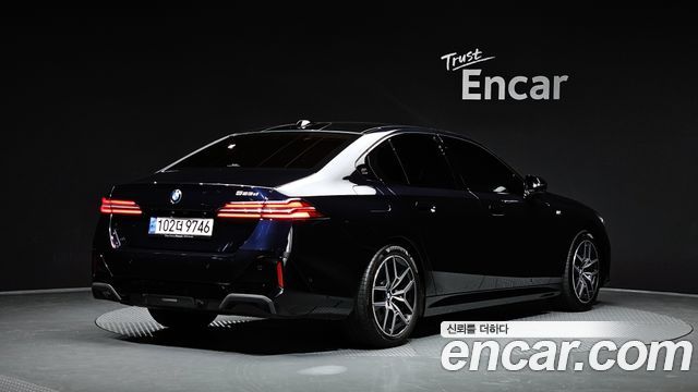 BMW 5 серии 2024
