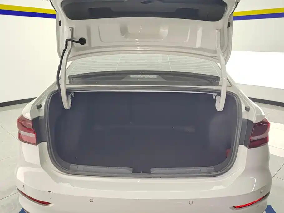 Volkswagen Lavida 2021