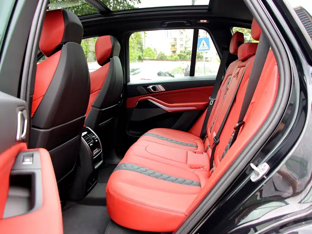 BMW X5 M 2024