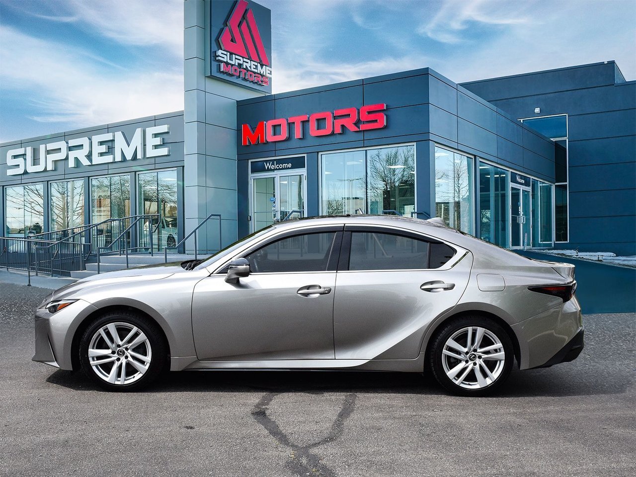 Lexus IS 2023