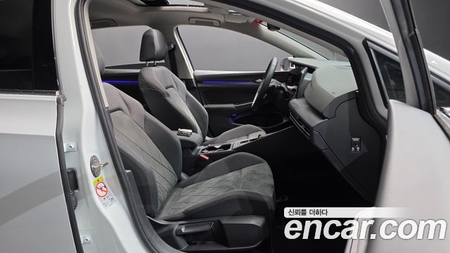 Volkswagen Golf 2022