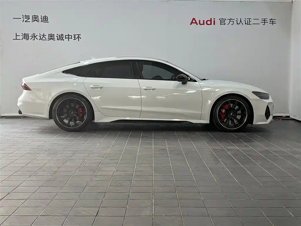 Audi A7 2024