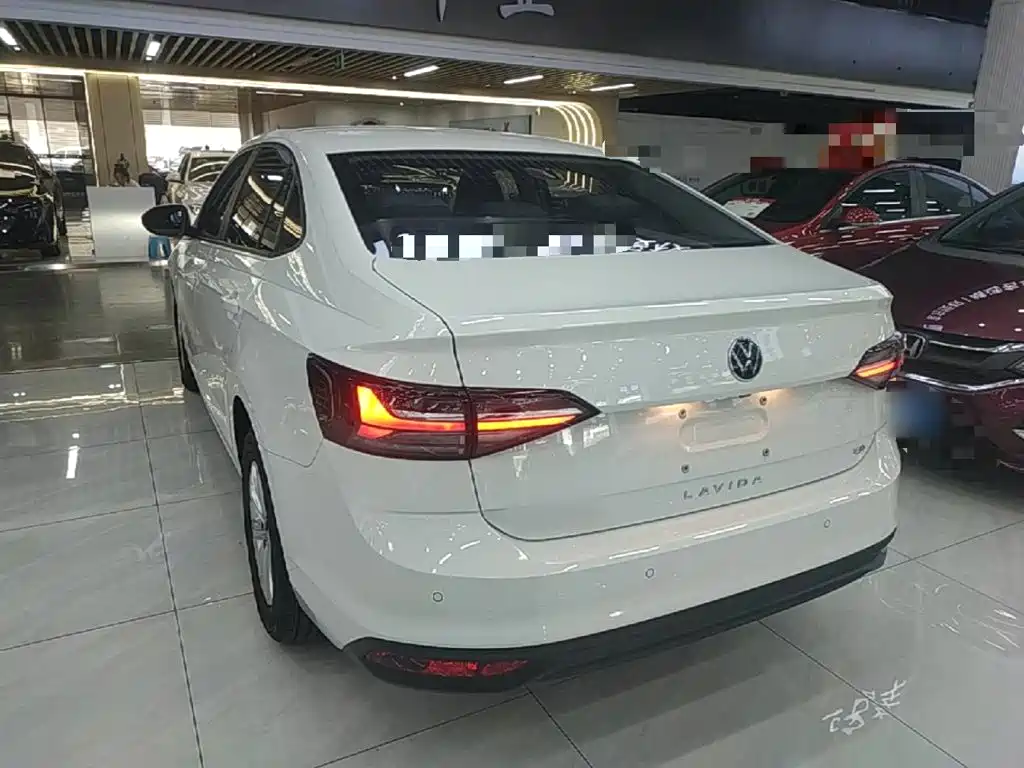 Volkswagen Lavida 2025