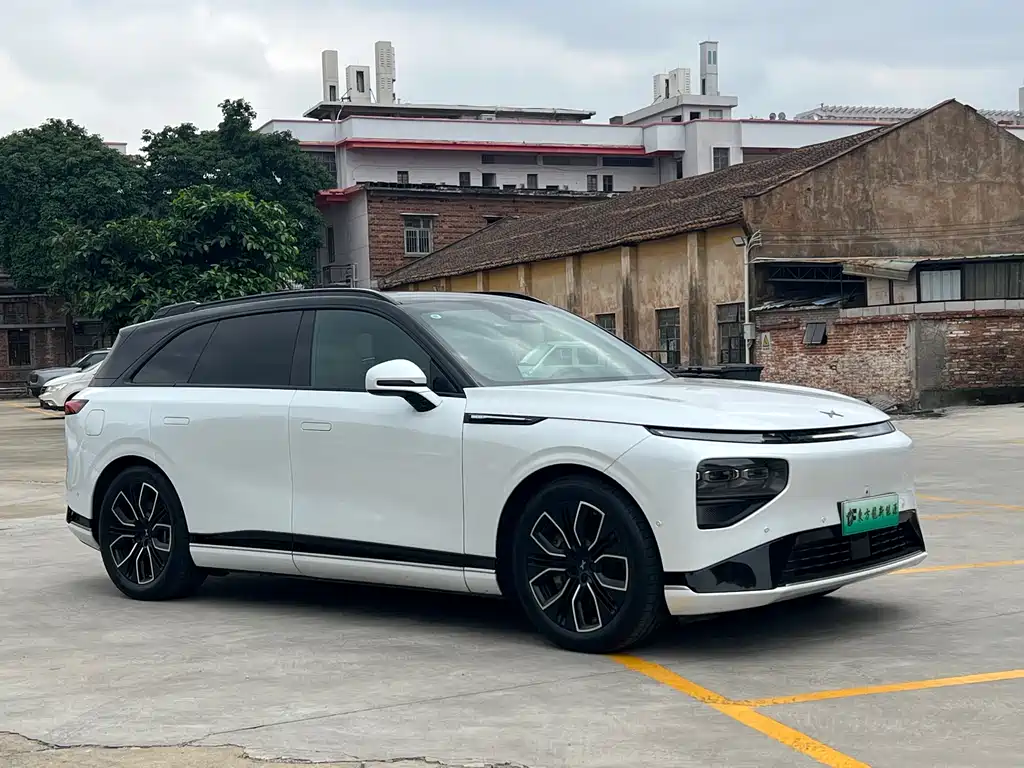 Xpeng G9 2025