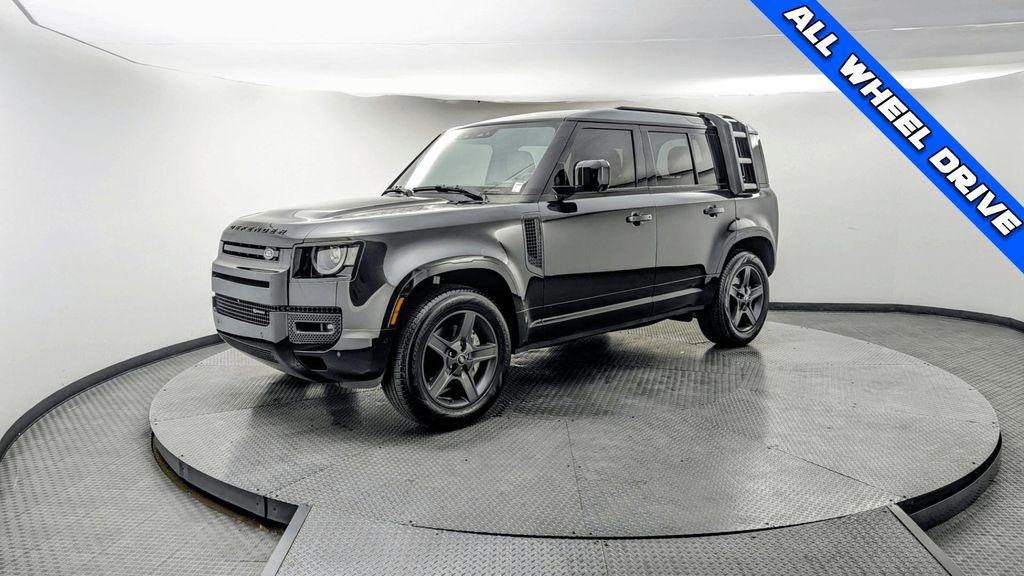 Land Rover Defender 2023