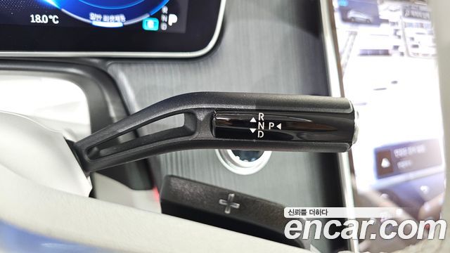 Mercedes-Benz EQE 2023