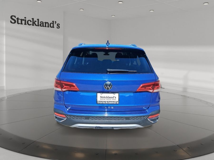 Volkswagen Taos 2024