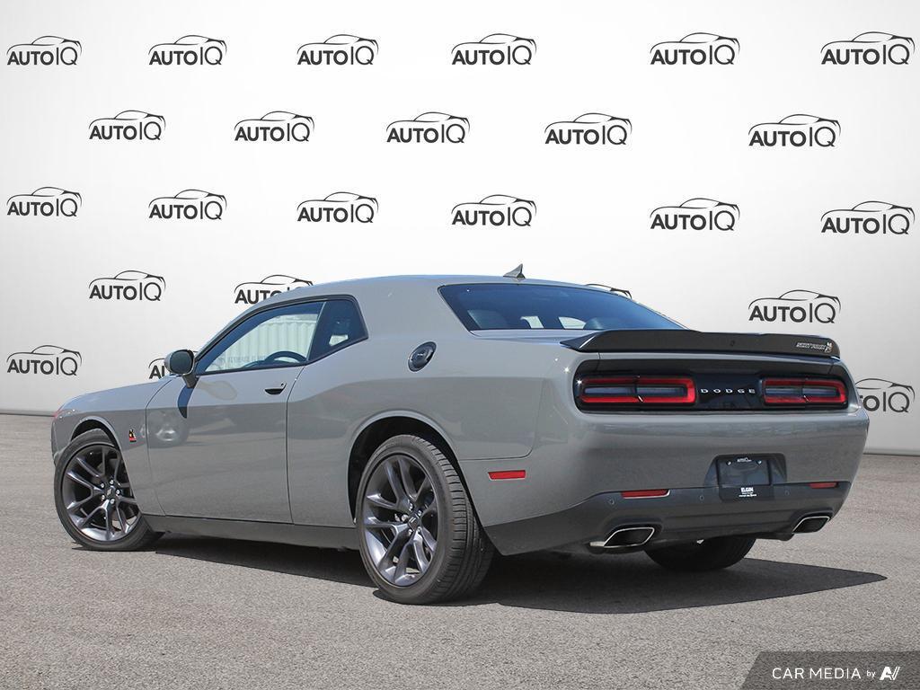 Dodge Challenger 2023