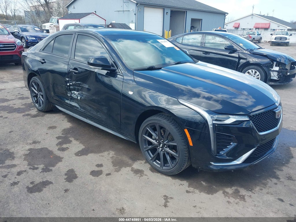 Cadillac CT4 2023