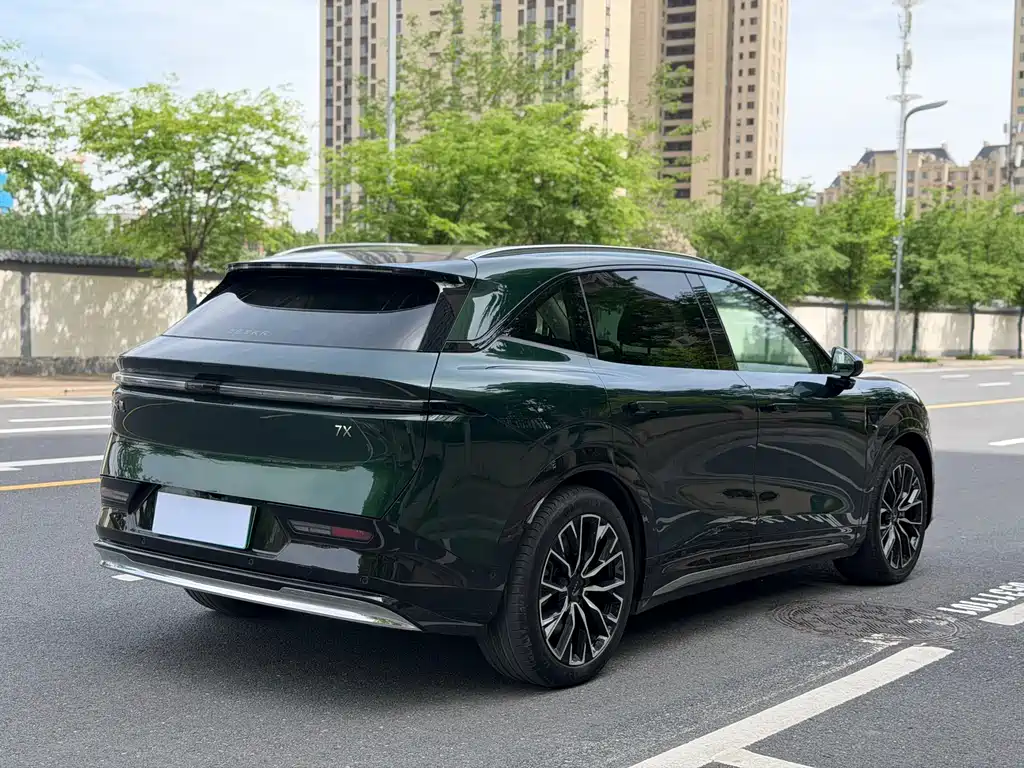 Zeekr 7X 2024