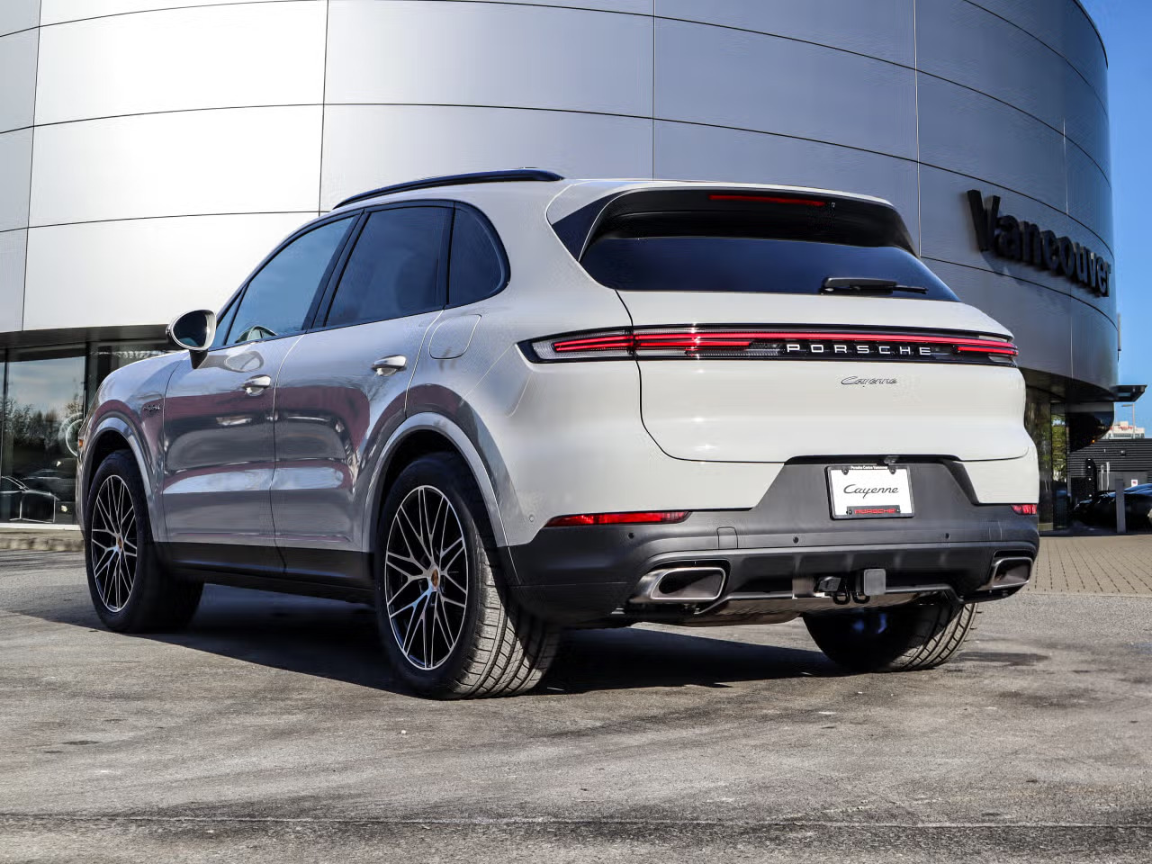 Porsche Cayenne 2025