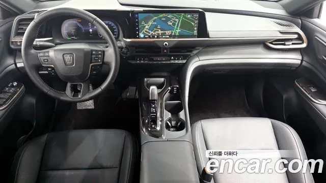Toyota Crown 2024