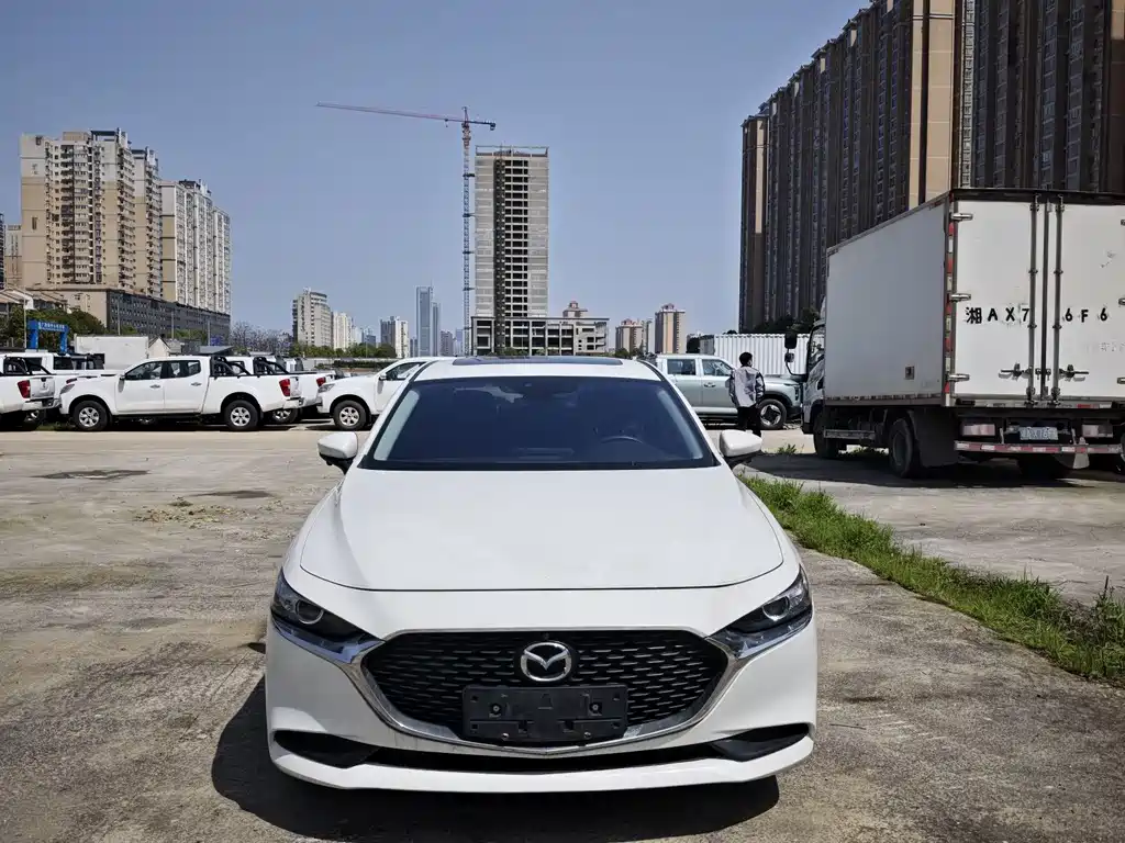 Mazda 3 2021