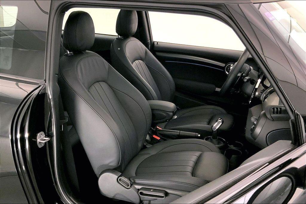 Mini Hardtop 2024