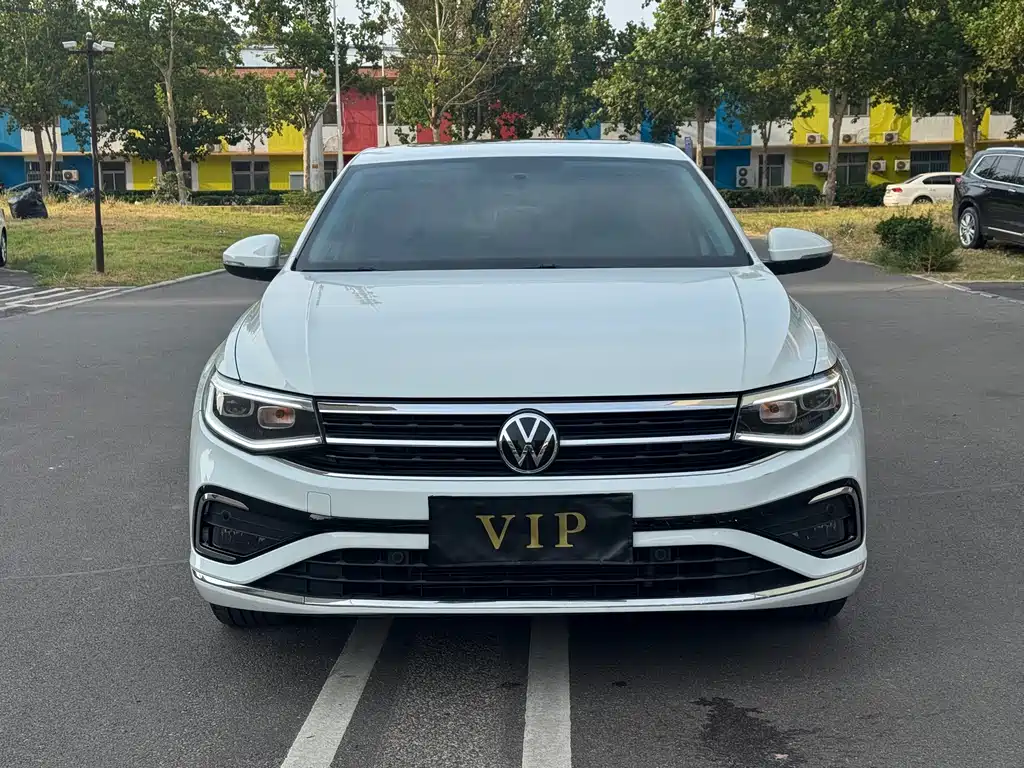 Volkswagen Bora 2024