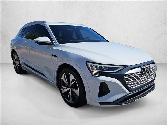 Audi Q8 e-tron 2024