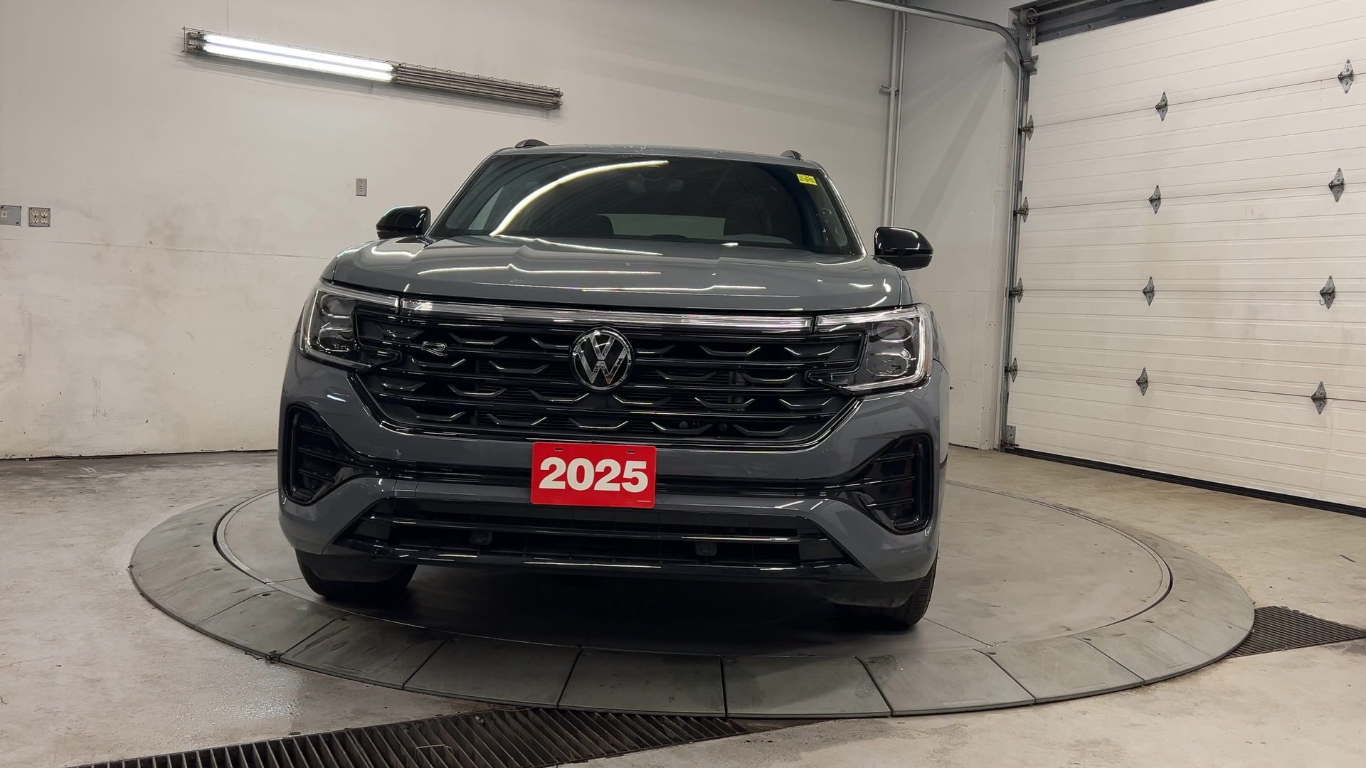 Volkswagen Atlas Cross Sport 2025