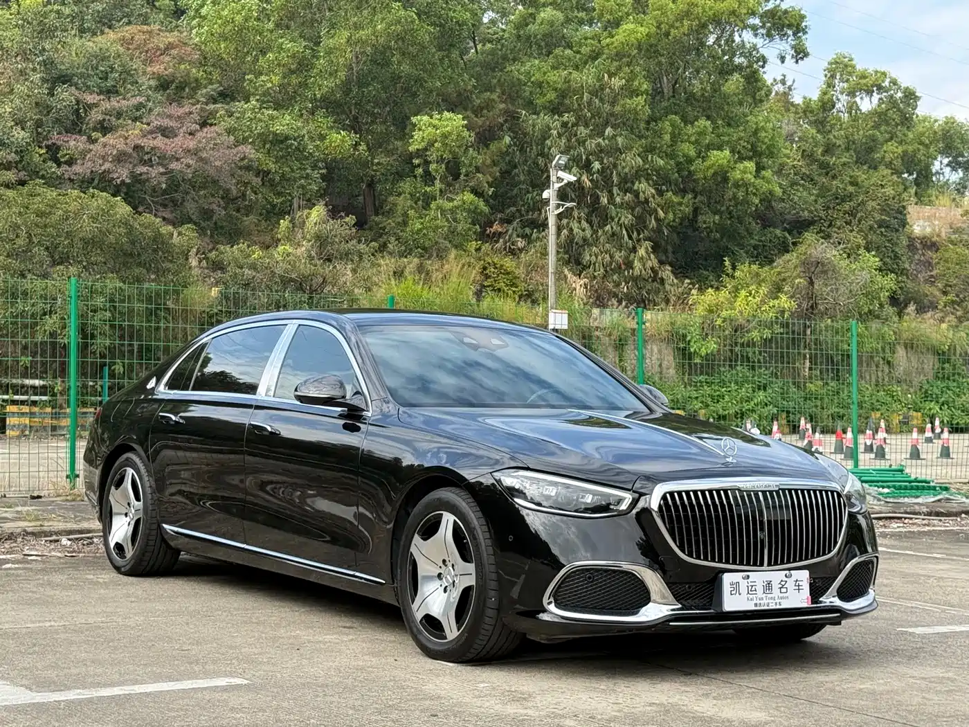 Mercedes-Benz S-Класс 2023