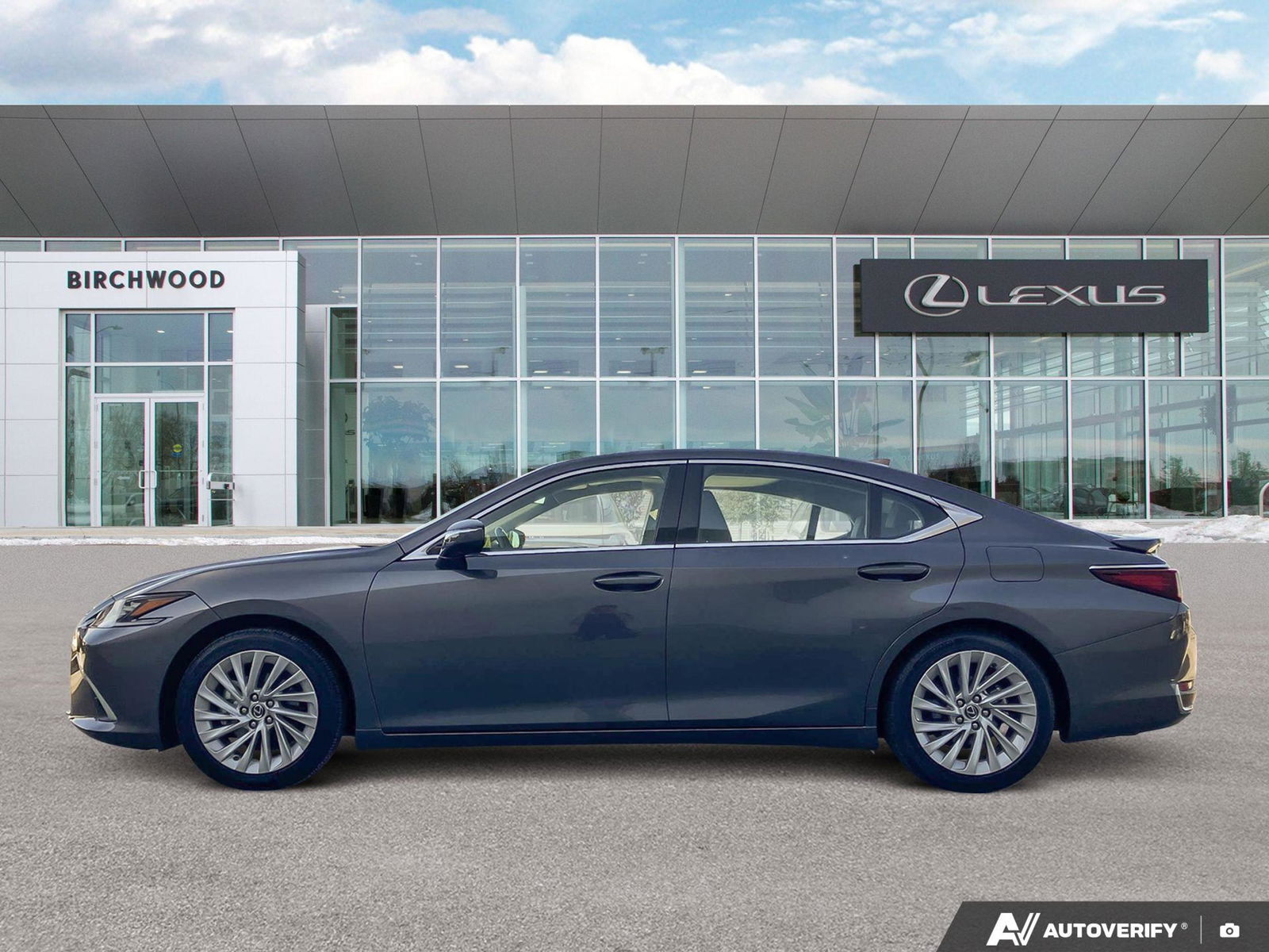 Lexus ES 2024