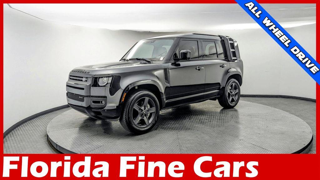 Land Rover Defender 2023