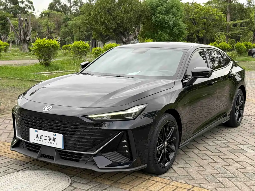 Changan UNI-V 2022