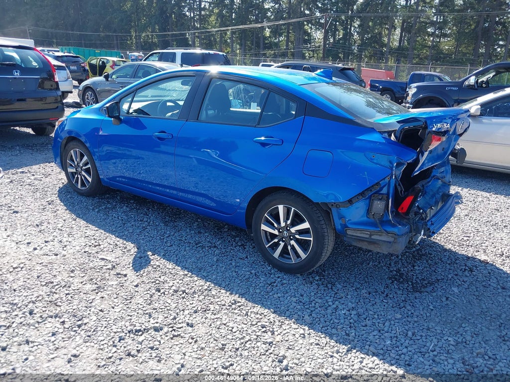 Nissan Versa 2021