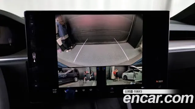 Tesla Model X 2024