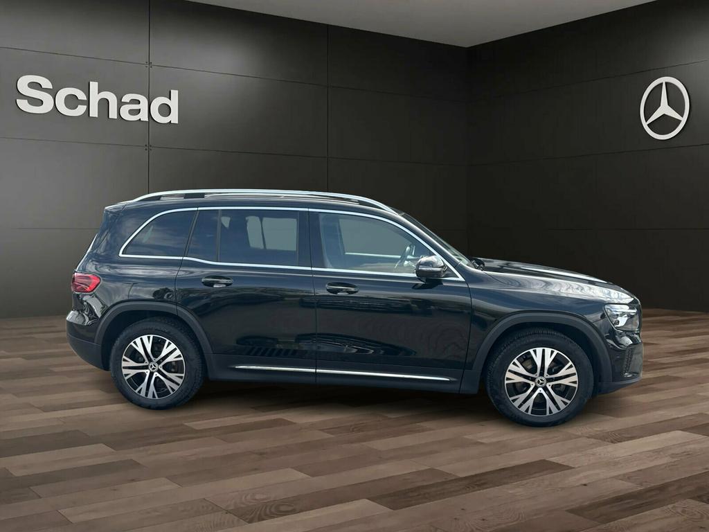 Mercedes-Benz GLB 220 2024