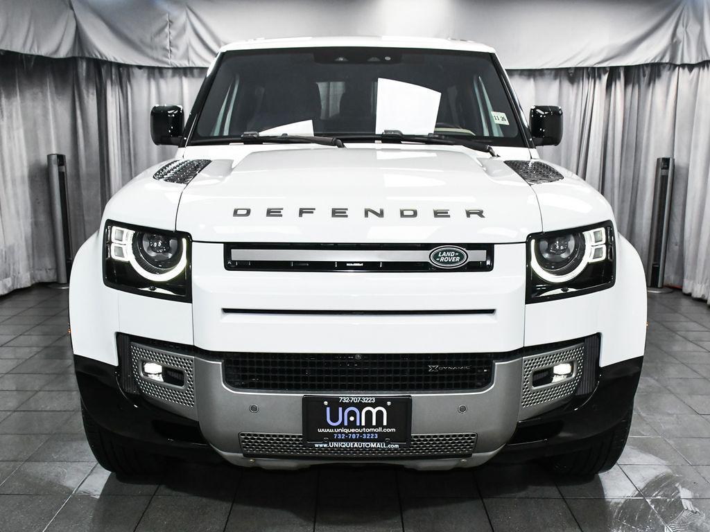 Land Rover Defender 2022