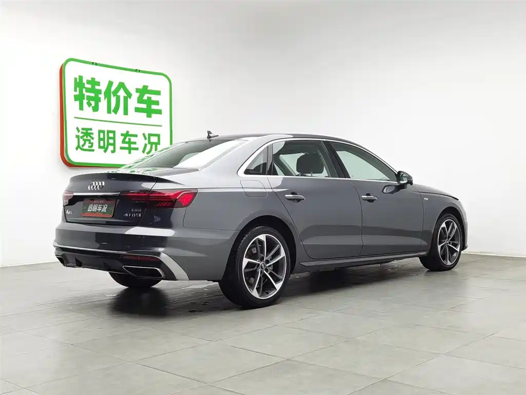 Audi A4 2022