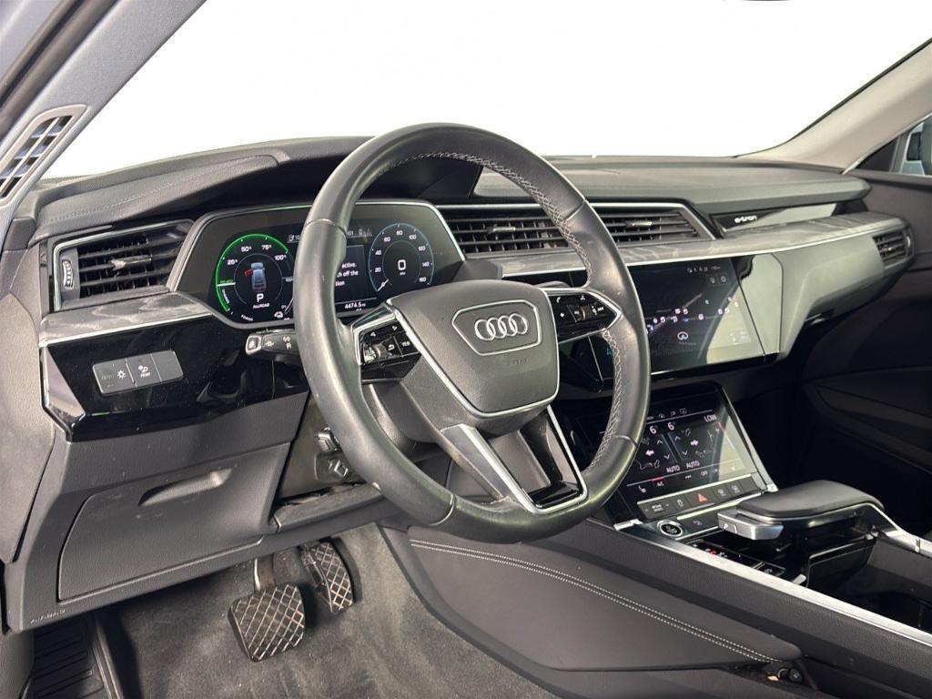 Audi e-tron 2022