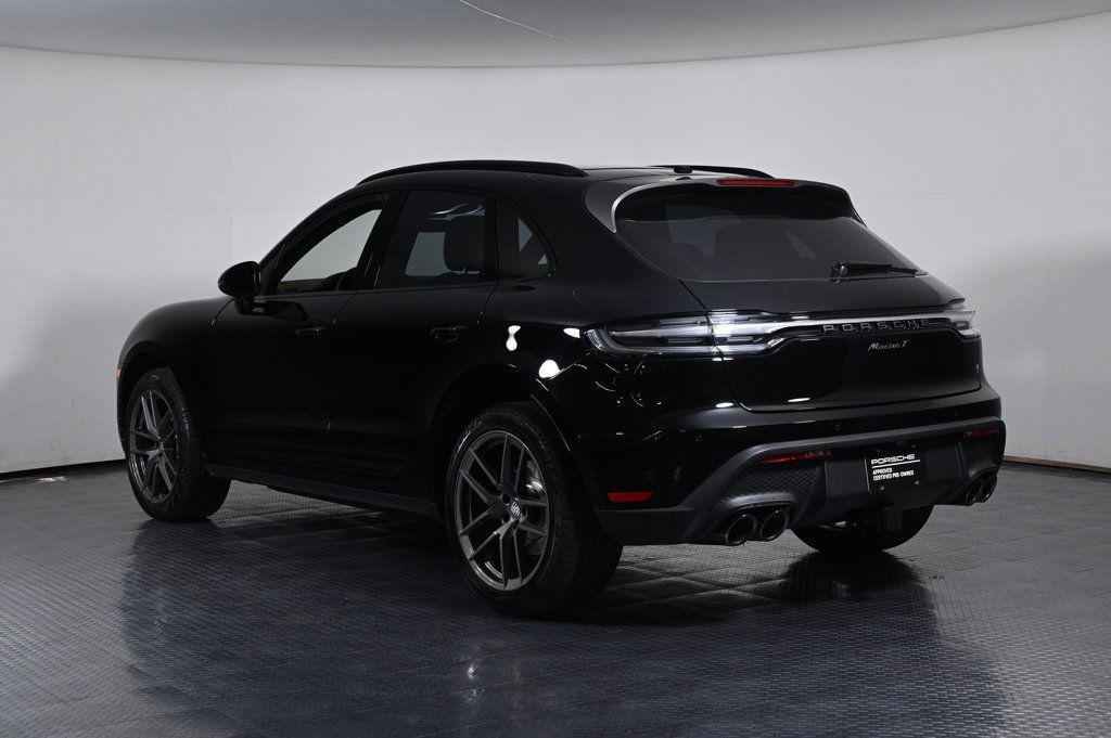 Porsche Macan 2025